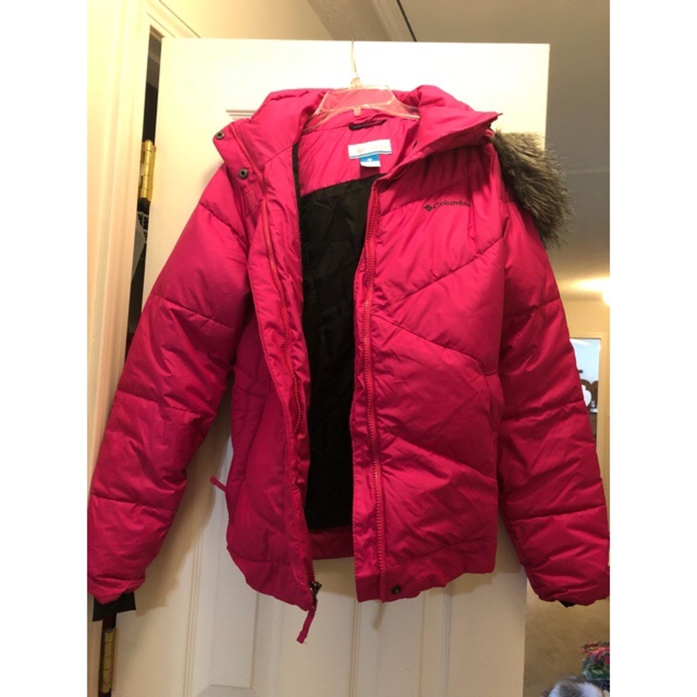 Columbia Winter Jacket with Faux Fur on Hood